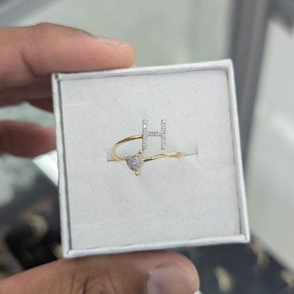 Real Natural Diamond 10kt Yellow Gold Initial H Ring For Women